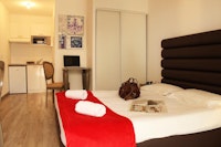 Adonis Aix En Provence