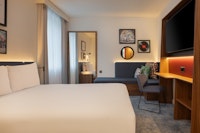 Hampton by Hilton London Waterloo Hotel