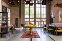 Hotel De Hallen