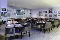 Novotel London West