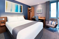 Travelodge London Central City Road