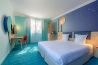 Grand Magic Hotel (ex Magic Circus)